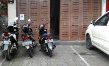 Komersial Disewakan di Jalan Pasir Kaliki 215