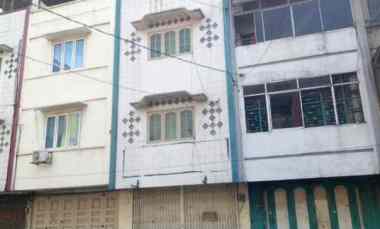 Komersial Disewakan di Jalan Thamrin Asia Pasar Ramai Thamrin Plaza Medan