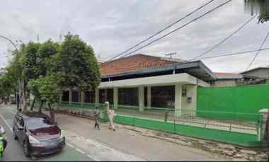 Disewakan Gedung 1 Lantai 520m2 X Showroom di Area Mampang, Jakarta