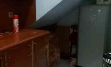 Ruko Siap Huni 4Lt 245m2 Strategis Area Komersial di Menteng