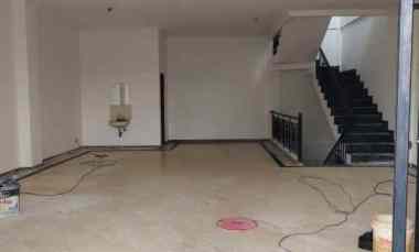 Disewakan Ruko Strategis Extra Luas 4 Lantai di Pusat Kota Bandung