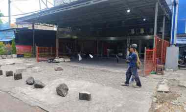 Ruko Raya Kenjeran Lebar 10 meter Halaman Luas Cocok untuk Segala Usaha
