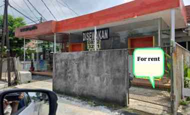 Disewakan Tempat Usaha Strategis Raya Kupang Baru Surabaya