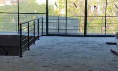 Ruko 3 Lantai Baru Gress di Nol Jalan Raya Nginden, Peluang Investasi