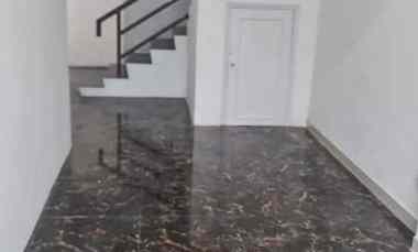 Ruko 3 Lantai Taman Beverly Hr Muhammad Cocok untuk Kantor/Usaha