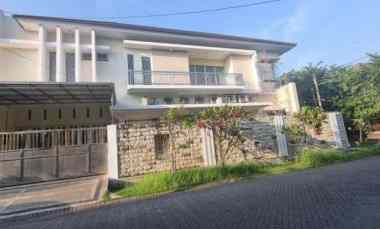 Rumah Mewah Araya Galaxy Bumi Permai dekat Manyar, Kertajaya, Pakuwon