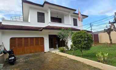 Bonus Pool, Siap Huni, 950 meter ke Cipete Raya 300 meter ke Jalan A