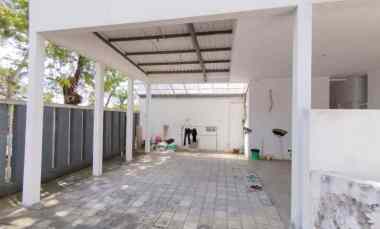 Rumah Usaha Eksklusif Super Strategis Jln Utama Waterfront Citralad