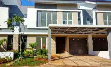 Rumah Disewakan di Cluster Palm Spring JGC Jakarta Garden City
