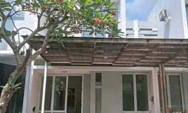 Rumah 2 lantai 6x15 90m Type 2KT Cluster Yarra JGC Jakarta Garden City