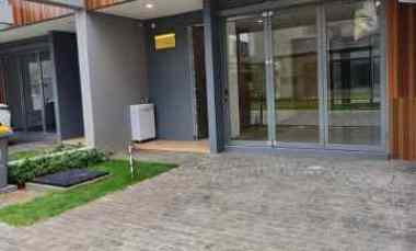 Disewakan Rumah di Asera Nishi, Harapan Indah Bekasi