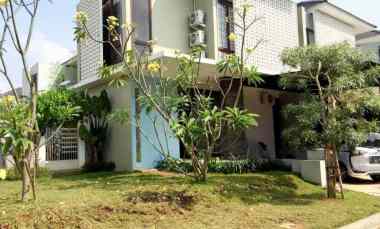 Rumah Hook 2 Lantai di Discovery Bintaro Sektor 9 Tangsel