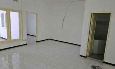 Galaxy Bumi Permai, Araya, Surabaya, Terletak di Kawasan Elit