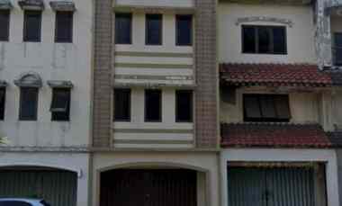 Ruko Surabaya Barat Galeria Pakuwon Indah, Hadap Jalan Raya Kembar