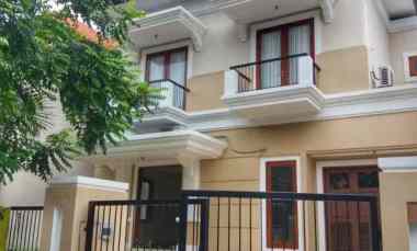 disewakan rumah graha famili wiyung