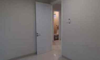 Disewakan Rumah 2 Lantai Semi Furnished Siap Huni DiFortune Graha Raya