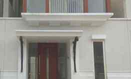 Minimalis Murah 2 Lantai Grand Harvest Wiyung, Karang Pilang