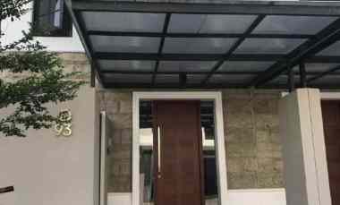 Sewa Rumah 2 Lantai Siap Huni Grand Harvest dekat Wiyung Surabaya