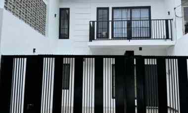 disewakan rumah green mansion regency
