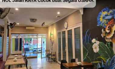 Disewakan 200 m2 Rumah Usaha Raya Darmo Baru Barat - Nol Jalan Raya