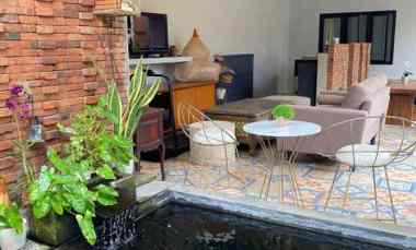 Rumah Konsep Villa Semi Open Living jl Tukad Badung Renon Bali