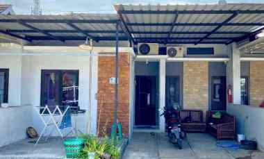 Rumah Disewakan di jambidan