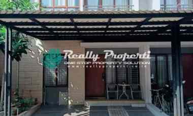 Di Sewakan Rumah dekat Toll Jatiwarna Pondok Melati Bekasi