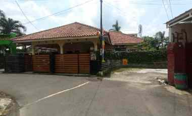 Disewakan 1 Unit Rumah Asri Berlokasi di Jakarta Selatan