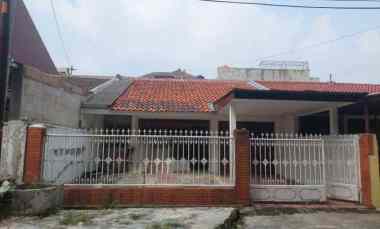 Disewakan Rumah Lt 192 m2 di Kayu Putih, Pulo Gadung, Jakarta Timur