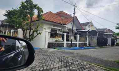 Rumah Semi Furnish sudah Siap Huni di Klampis Semolo Timur