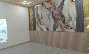 Rumah di Klampis Semolo Semi Furnished Akses Utama Surabaya Timur