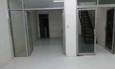 Disewakan Ruko Minimal 2 Tahun di Area Blok M, Kramat Pela