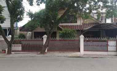 disewakan rumah kuningan