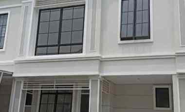 Rumah Disewakan di Lavon swan city cluster citrine