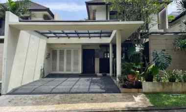 disewakan rumah lebak bulus