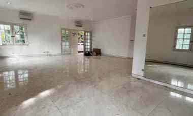Disewakan Rumah 2 Lantai di jl. Imam Bonjol, Menteng, Jakarta Pusat