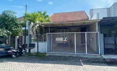 Disewakan Rumah Nirwana Eksekutif dekat Gununganyar Rungkut