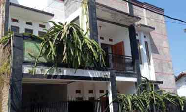 Disewakan Rumah Komplek Veledrome 7 menit Alun-alun Cimahi