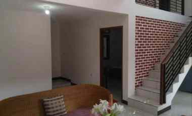 Rumah Disewakan di Jl. Cigadung Wetan Dago Bandung
