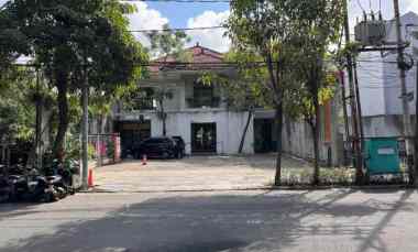 disewakan rumah raya dharmahusada