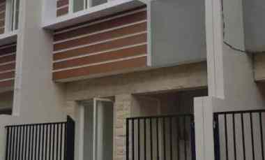 Rumah Regency One Kapas Madya Minimalis SIAP HUNI Carport