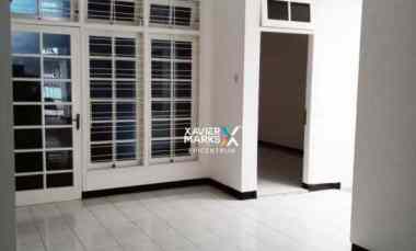 Disewakan Rumah di Rungkut Mapan Siap Huni dekat Raya MERR