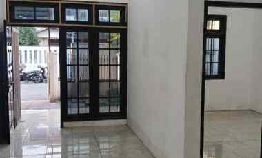 Rumah Siap Huni Satelit Utara Surabaya Barat dekat Sekolah Xin Zhong