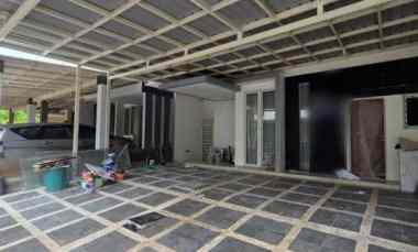 Disewakan Rumah Siap Huni Pakuwon Indah Mansion PF