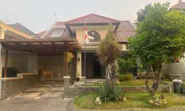 Disewakan Rumah South Emerald Mansion Citraland Surabaya Barat Hadap U