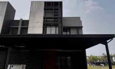 Rumah Disewakan di Suvarna Sutera Tangerang