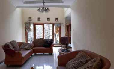 Disewakan Rumah Tinggal Area Cigadung