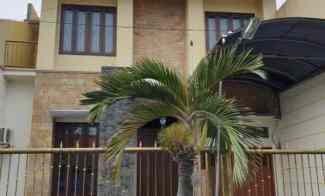 Rumah Wisma Permai, Siap Huni. Bersih Terawat, dekat Galaxy Mall