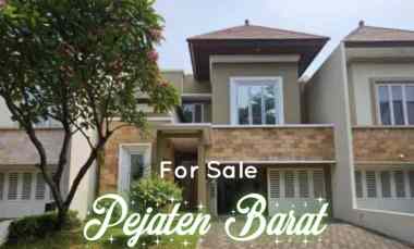 For Sale 4BR Balinese Modern Townhouse at Pejaten Barat