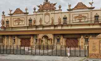 Gedung Luas Mewah jl.magelang km 4,5